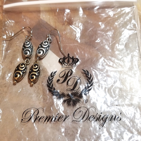 NEW Premier Designs Antiqued Two Tone Dangle Earrings - Picture 4 of 5